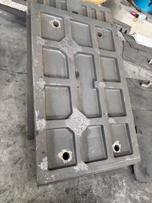 Quality Large Commercial  Quarry Crusher Mantle Concave Jaw Plate Crusher Parts Spare Parts factory